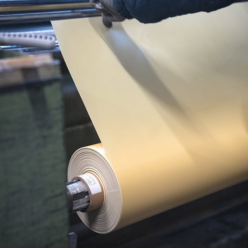 Centro-di-lavoro-cnc-per-lastre-epossidiche Centro-di-lavoro-cnc-per-lastre-epossidiche